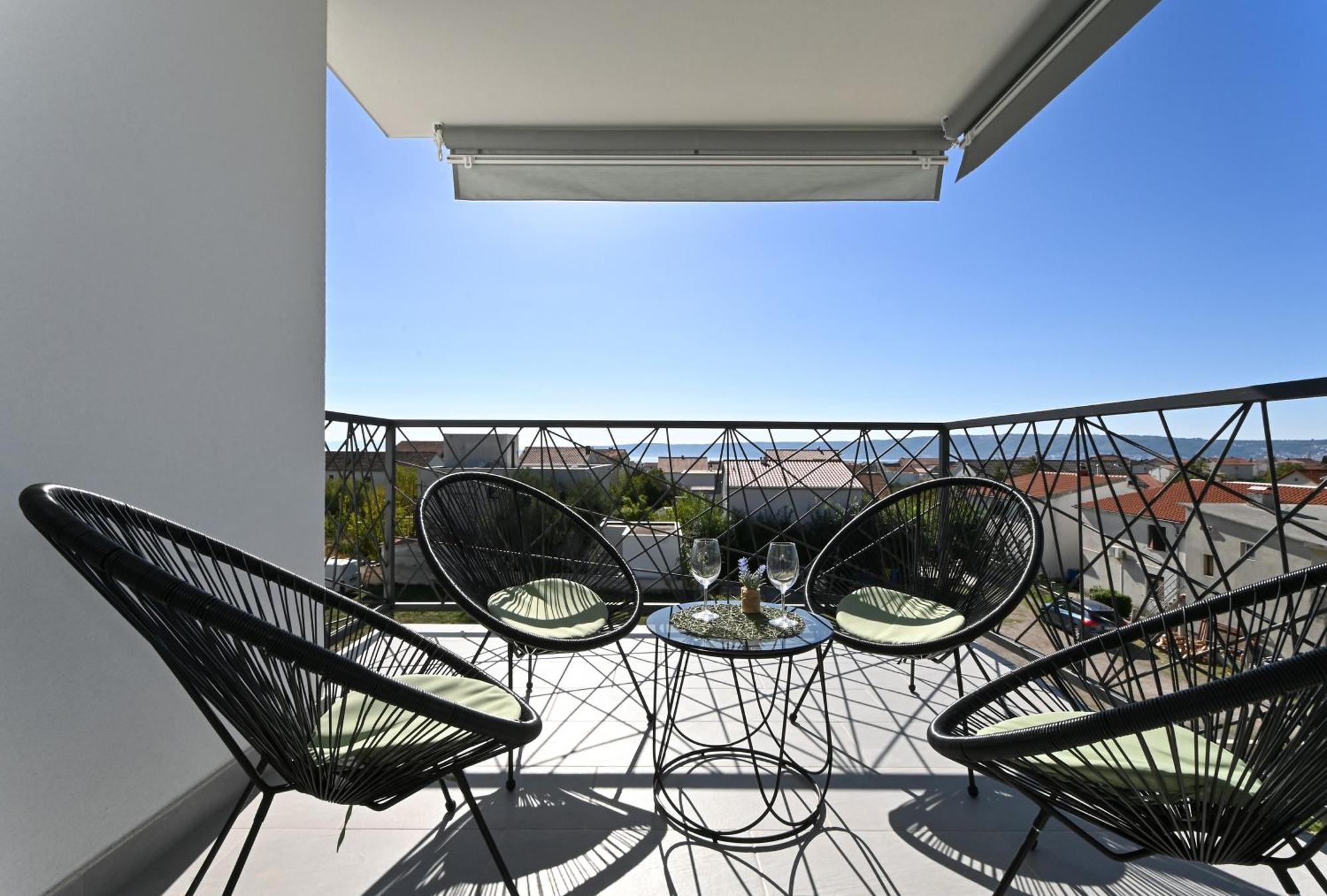 Paradise Apartment *